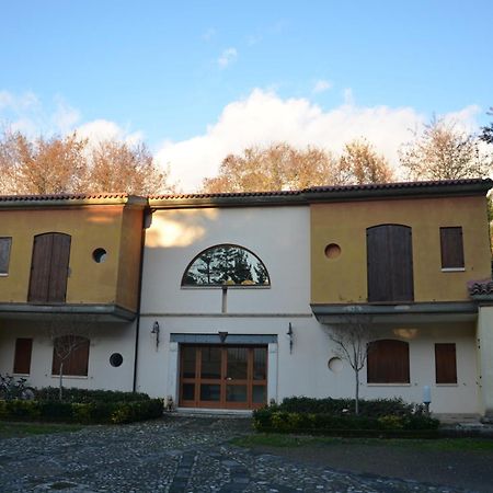 Borgo Villa Maria Monticchio  Exteriör bild