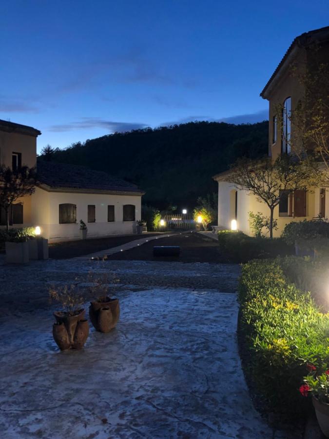 Borgo Villa Maria Monticchio  Exteriör bild