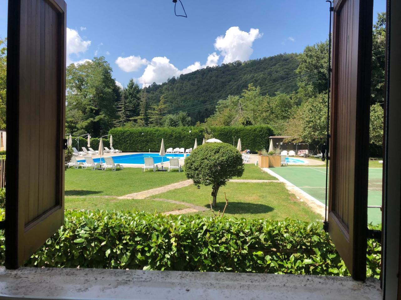 Borgo Villa Maria Monticchio  Exteriör bild
